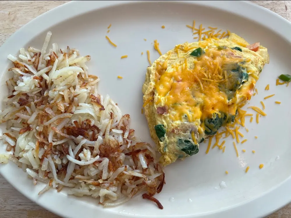 Veggie Omelette with Hash Browns